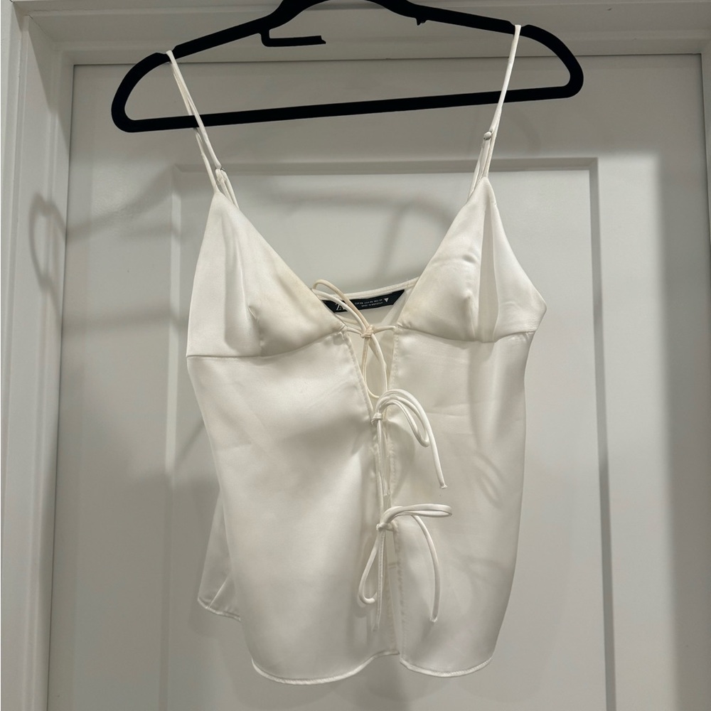 front tie top